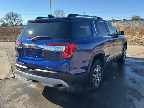 Used 2023 GMC Acadia SLE w/ Driver Convenience Package image 6