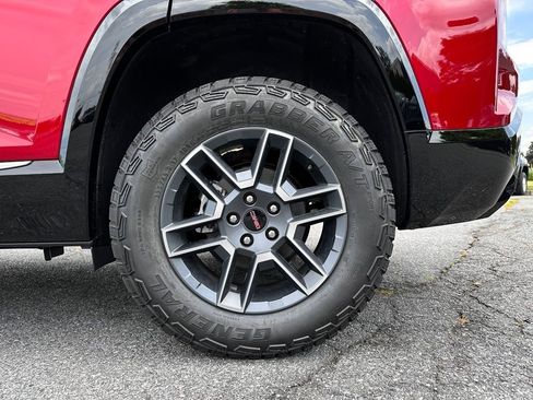 New 2026 GMC Terrain AT4 w/ Technology Package II AWD/4WD image 35