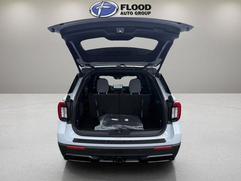 New 2026 Ford Explorer ST-Line AWD/4WD image 7
