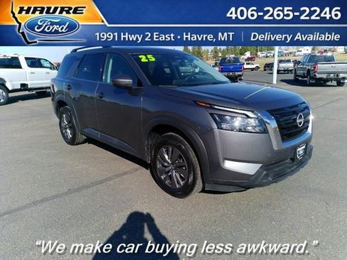 Used 2025 Nissan Pathfinder SV AWD/4WD image 1