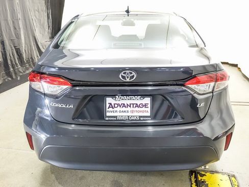 Certified 2024 Toyota Corolla LE image 6