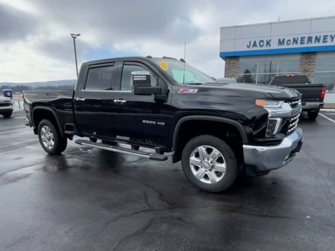 Used 2023 Chevrolet Silverado 2500 LTZ w/ LTZ Convenience Package AWD/4WD image 2