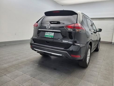 Used 2020 Nissan Rogue S w/ Special Edition Package image 7