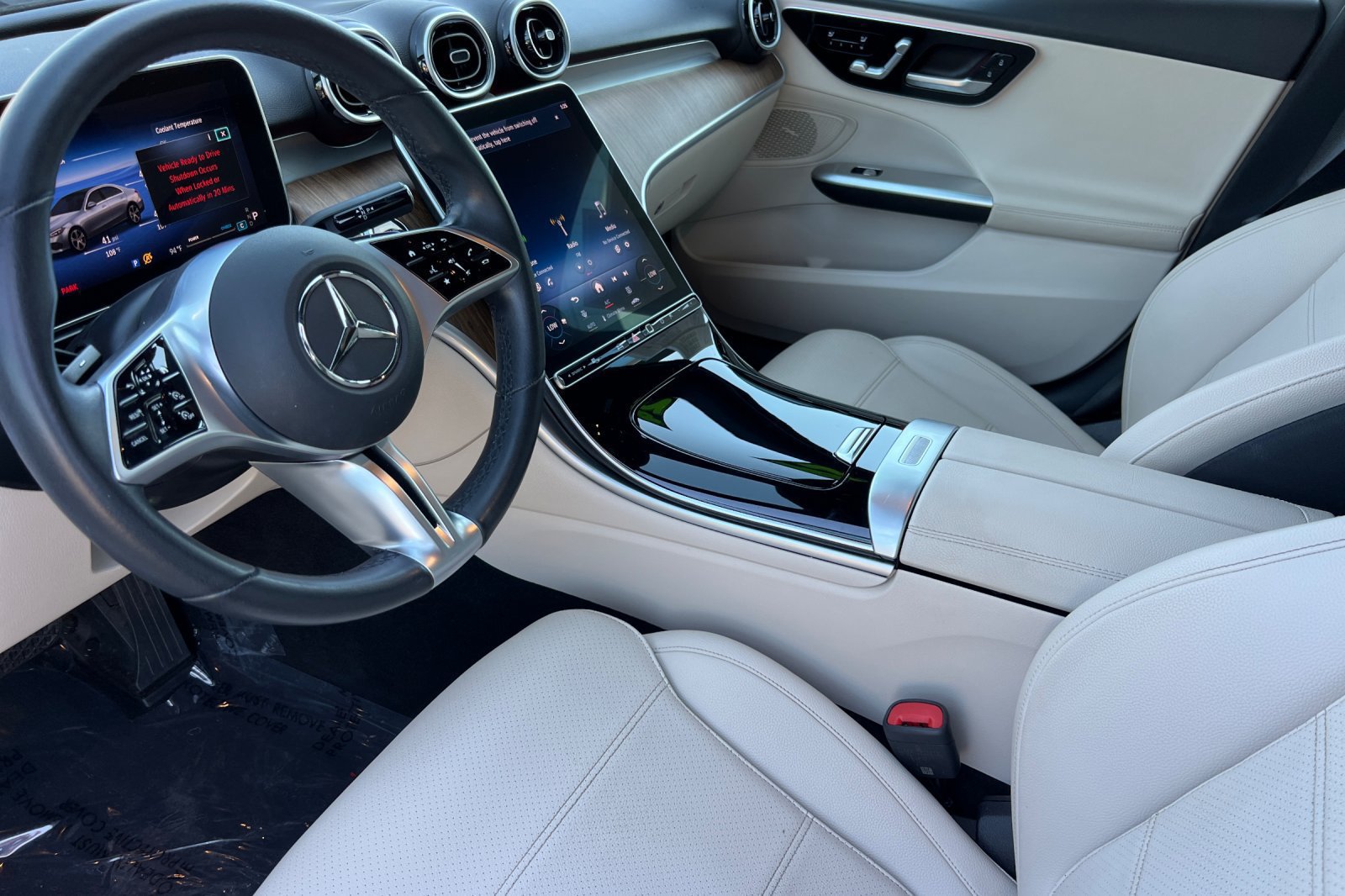 Used 2024 Mercedes-Benz C 300 Sedan image 13