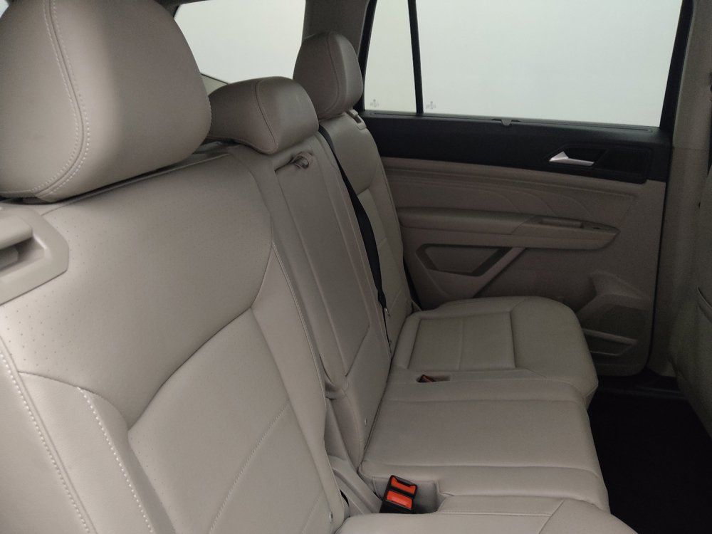 Used 2022 Volkswagen Atlas SE FWD image 19