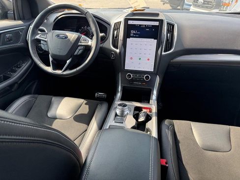 Used 2024 Ford Edge ST image 15