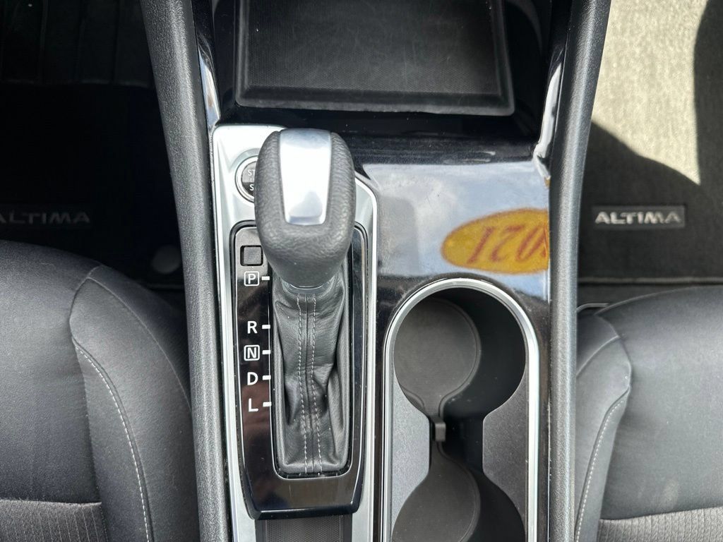 Used 2021 Nissan Altima 2.5 SV FWD image 6