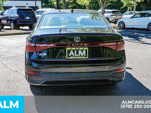 Used 2025 Volkswagen Jetta Sport FWD image 11