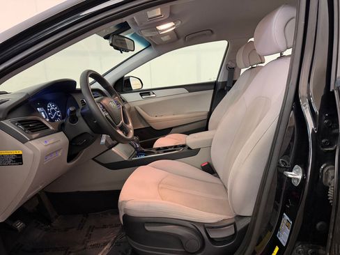 Used 2016 Hyundai Sonata SE image 5