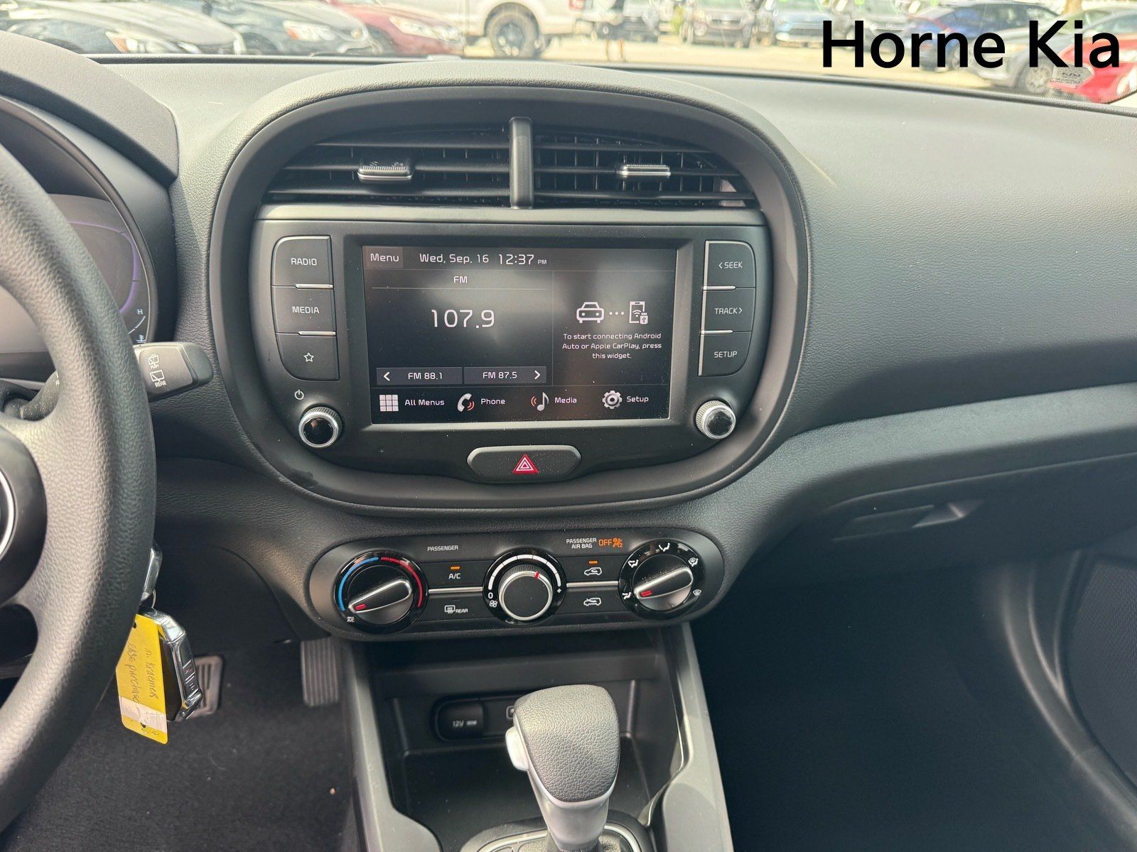 Used 2023 Kia Soul LX FWD image 20