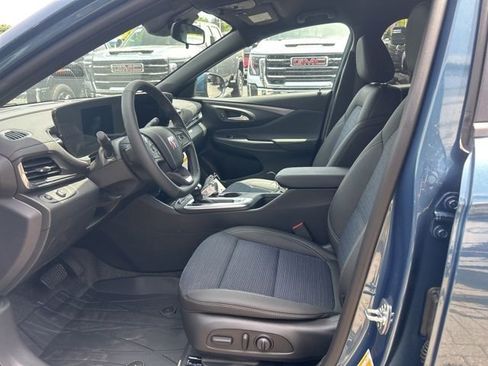 New 2026 Buick Envista Sport Touring w/ Convenience I Package FWD image 11