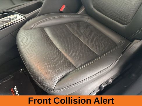 Used 2023 Buick Encore GX Essence w/ Experience Buick Package FWD image 13