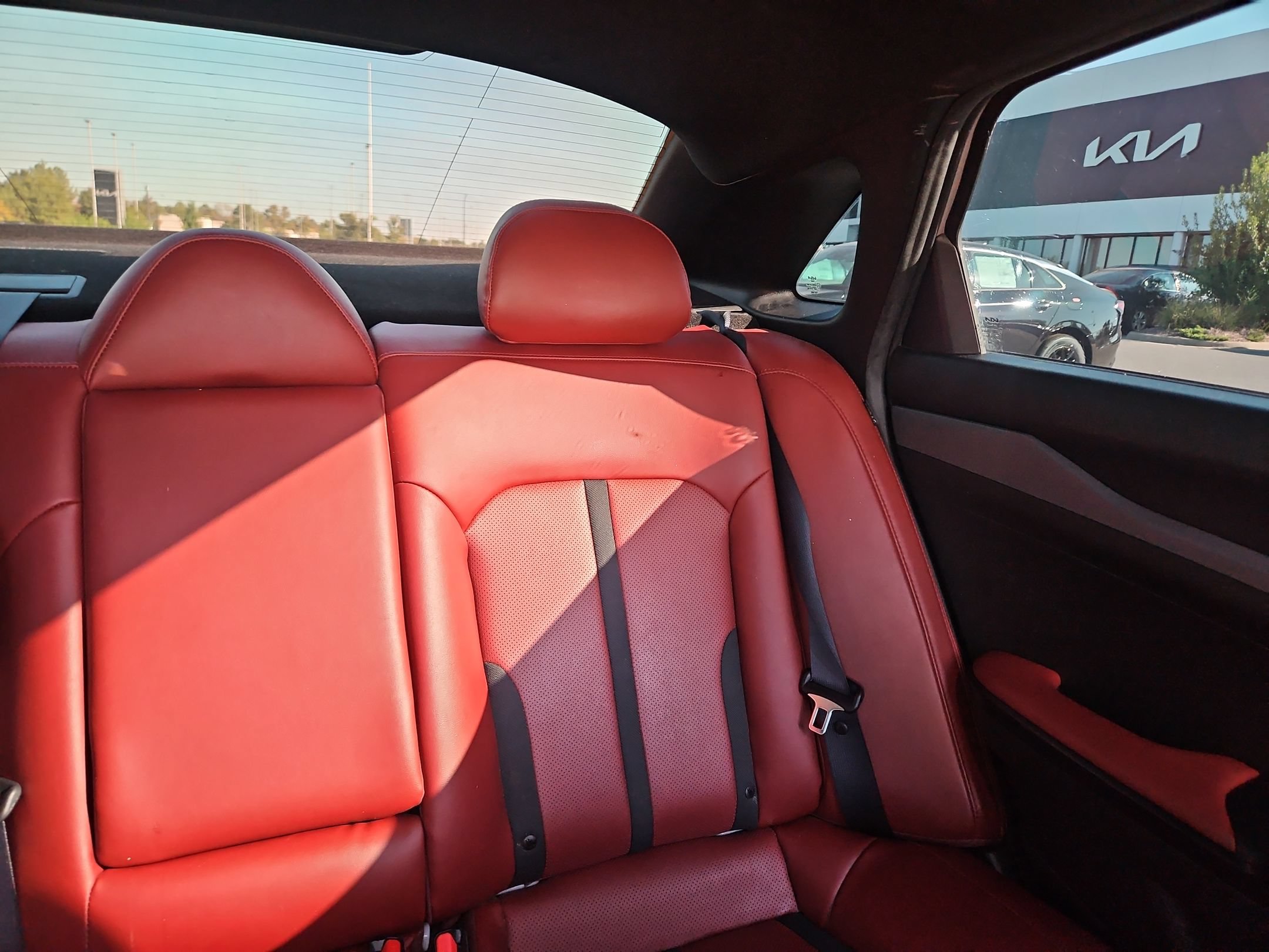 Used 2022 Kia K5 GT-Line w/ GT-Line Awd Premium Package image 12