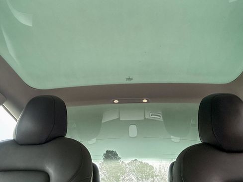 Used 2020 Tesla Model 3 Long Range image 26