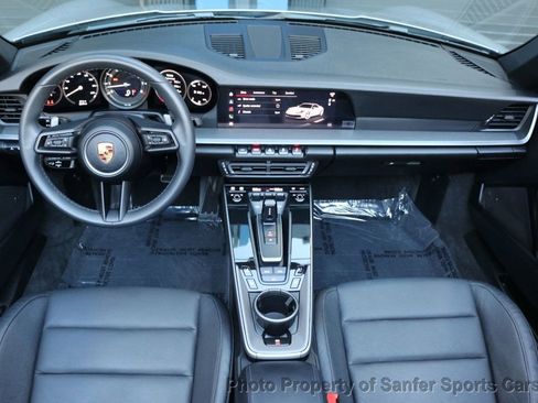 Used 2022 Porsche 911 Carrera image 27