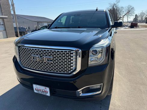 Used 2015 GMC Yukon SLT w/ Open Road Package image 15