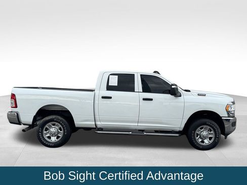 Used 2024 RAM 2500 Tradesman w/ Chrome Appearance Group AWD/4WD image 4
