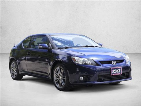Used 2011 Scion tC FWD image 3