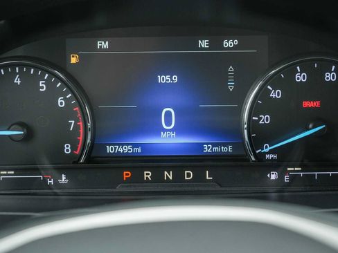 Used 2022 Ford Explorer XLT w/ Equipment Group 202A RWD image 20