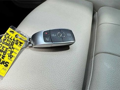 Used 2021 Mercedes-Benz A 220 A 220 image 27