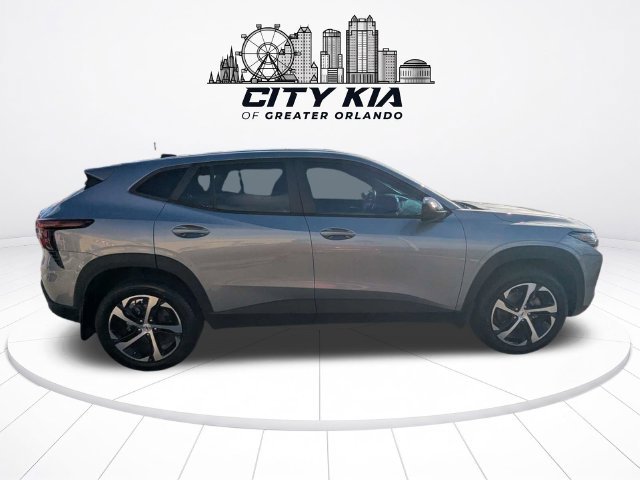 Used 2024 Chevrolet Trax RS w/ Driver Confidence Package FWD image 7
