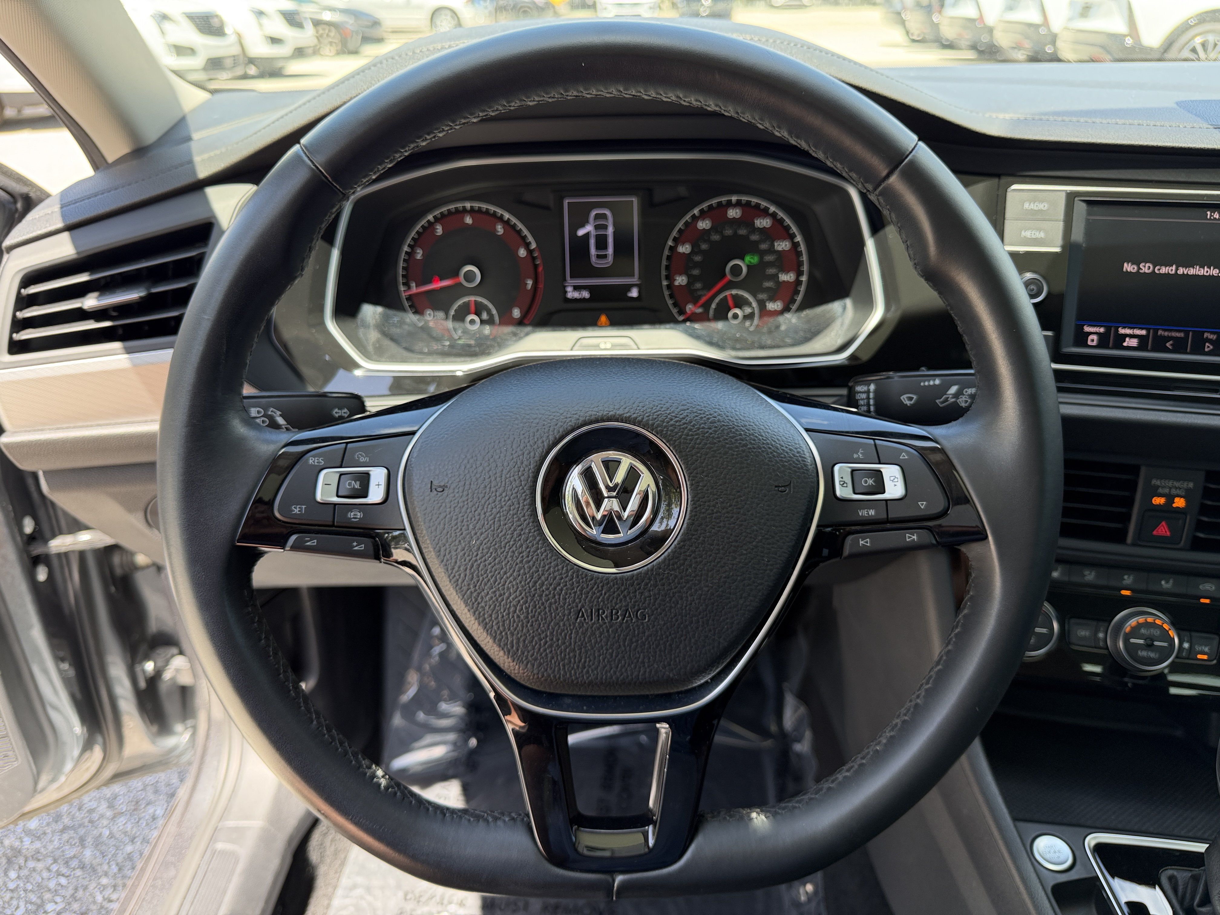 Used 2019 Volkswagen Jetta SE w/ Cold Weather Package FWD image 31
