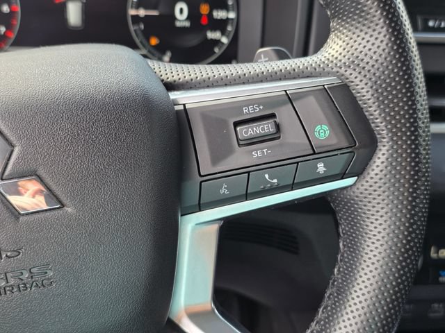 Used 2023 Mitsubishi Outlander SEL Black Edition AWD/4WD image 30