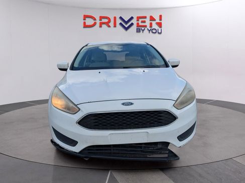 Used 2018 Ford Focus SE image 8