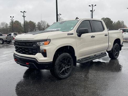 New 2026 Chevrolet Silverado 1500 Custom Trail Boss w/ LPO, Dark Essentials Package image 6