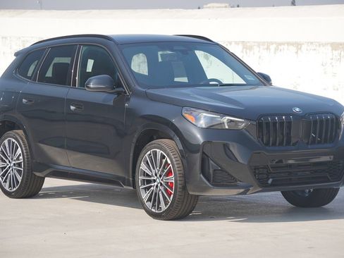 New 2026 BMW X1 xDrive28i w/ M Sport Package image 3