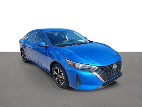 Certified 2024 Nissan Sentra SV FWD image 2