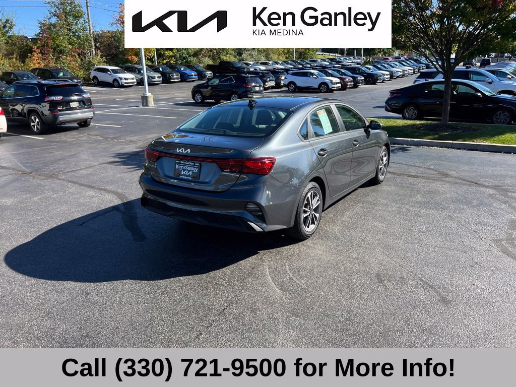 Certified 2022 Kia Forte LXS FWD image 11
