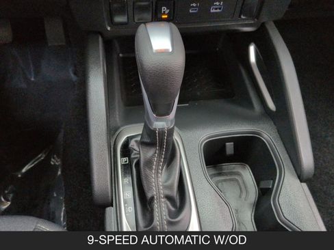 Certified 2025 Nissan Frontier SV image 16