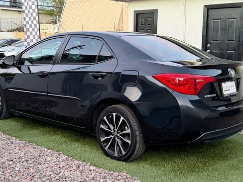 Used 2017 Toyota Corolla SE image 4