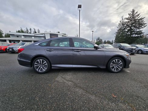 Used 2020 Honda Accord Touring image 8