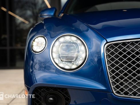 Used 2021 Bentley Continental GT image 4