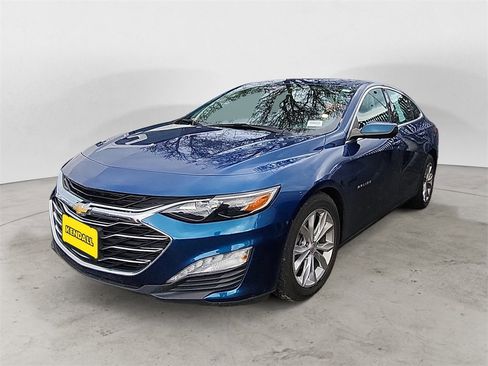Used 2019 Chevrolet Malibu LT w/ Driver Confidence Package II image 1