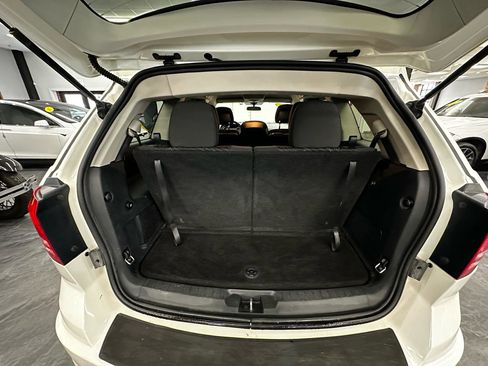 Used 2018 Dodge Journey SE w/ Connectivity Group image 20