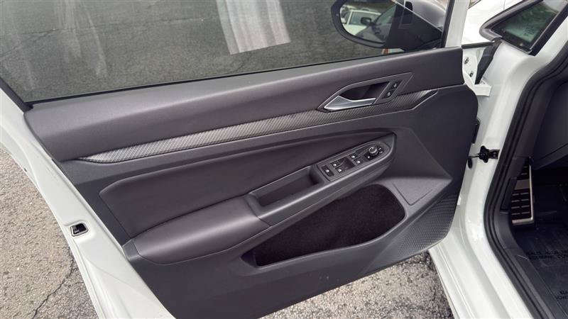 Used 2023 Volkswagen Golf R AWD/4WD image 6
