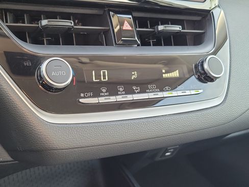 Used 2024 Toyota Corolla LE FWD image 26