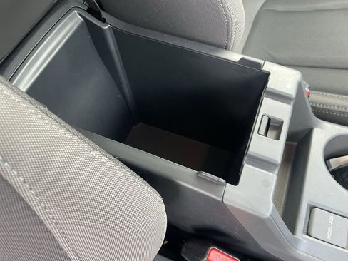 Certified 2025 Subaru Crosstrek 2.0i Premium AWD/4WD image 32