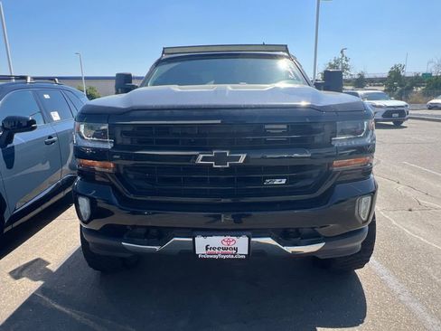 Used 2018 Chevrolet Silverado 1500 LT w/ All Star Edition AWD/4WD image 3