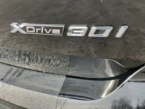 Used 2023 BMW X3 xDrive30i w/ Premium Package image 34