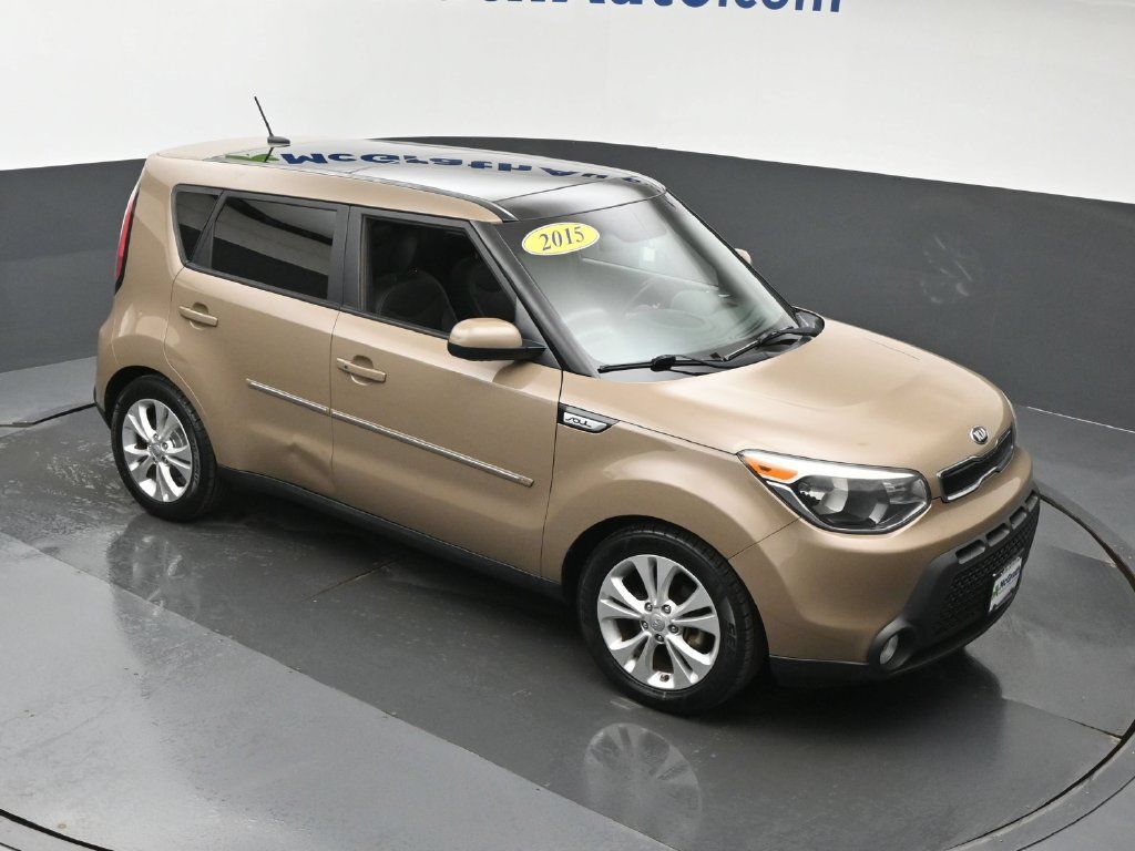 Used 2015 Kia Soul + w/ Primo Package FWD image 3