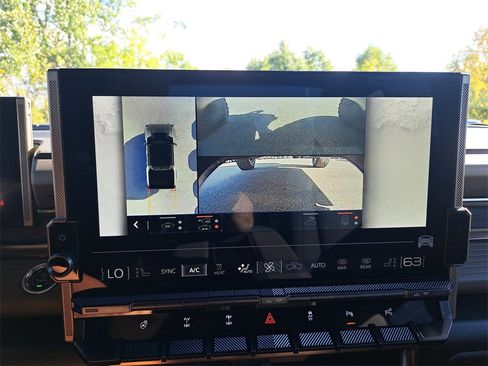 New 2025 GMC Hummer EV 3X w/ Extreme Off-Road Package image 38