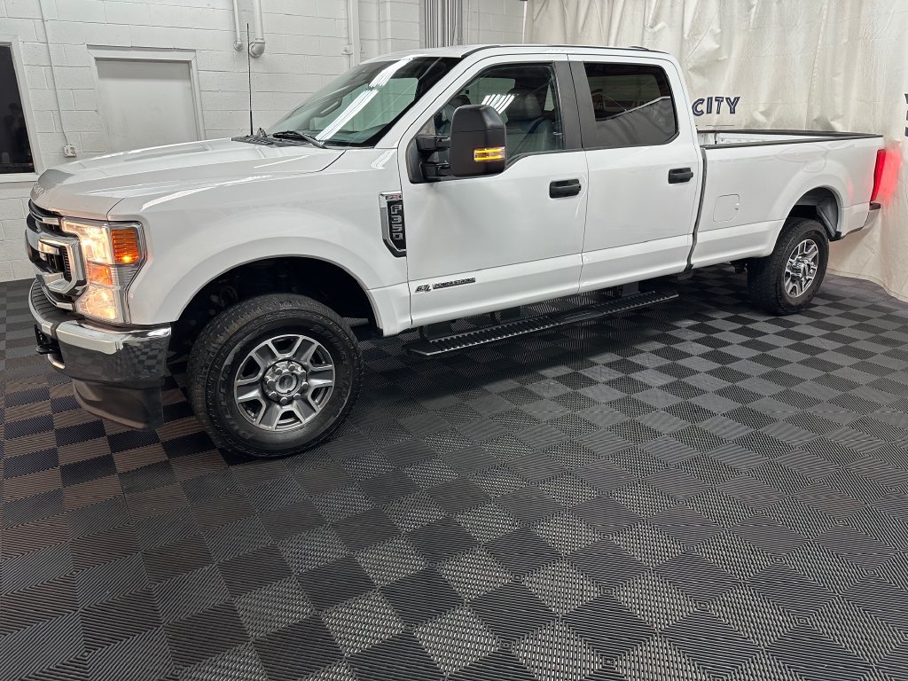 Used 2022 Ford F350 XL w/ STX Appearance Package AWD/4WD image 5