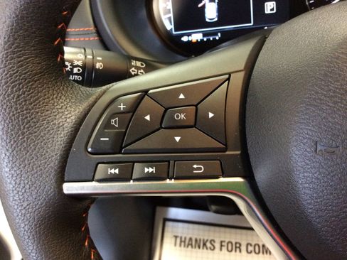 Used 2024 Nissan Kicks SR image 16