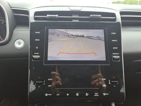 Used 2024 Hyundai Tucson SEL FWD image 13