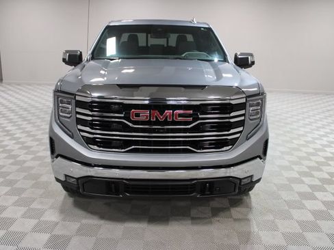 New 2026 GMC Sierra 1500 SLT w/ SLT Premium Plus Package AWD/4WD image 7
