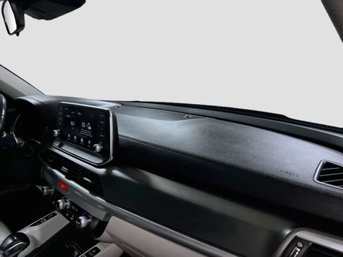 Certified 2021 Kia Telluride S FWD image 31